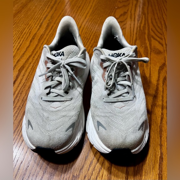 Hoka Arahi 6 shoes - Picture 2 of 7